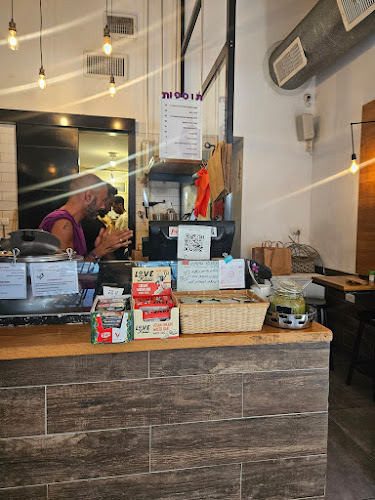 Comentarii opinii despre מרקט טבעוני דיזינגוף