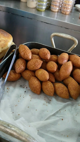 Opinii despre חומוס בלדי în טירה - הסעדה