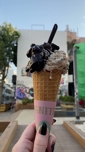 אניטה - פלורנטין