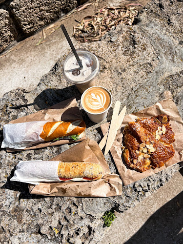 עגלה של קפה בית הראשונים - ביתן אהרון