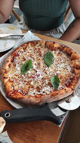 ביץ׳ קלאב חיפה - Beach Club Haifa - חיפה