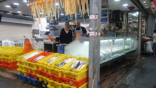 Opinii despre אמפריית הדגים מומי ומירב - חנות דגים בנתניה în נתניה - הסעדה