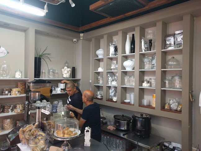 קונדיטורית מרסי - חנות המפעל