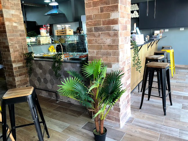 Carol bar - קרול בר