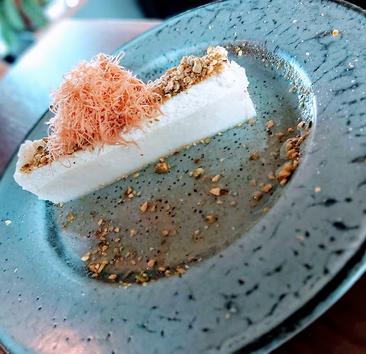 לוקס - הסעדה