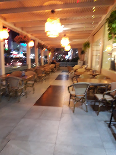 טורו גריל - הסעדה