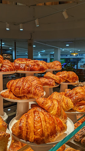 Opinii despre רולדין אזורי חן în תל אביב-יפו - הסעדה