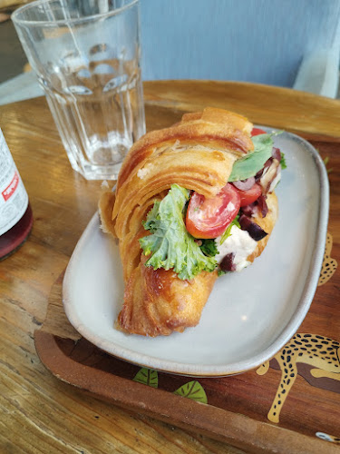 Opinii despre קפה אווה în תל אביב-יפו - הסעדה