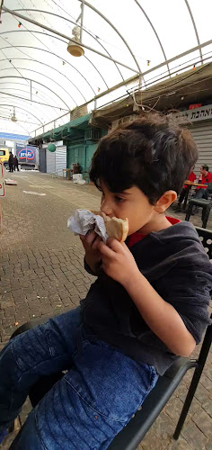 שוק עירוני ישן - הסעדה