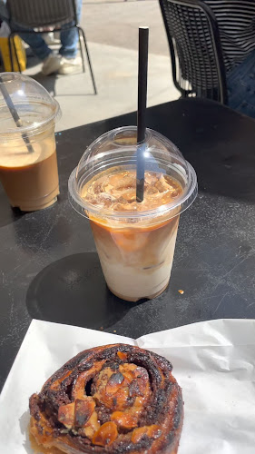 Opinii despre דליקטסן פנורמה (חנות המפעל) - Delicatessen în תל אביב-יפו - הסעדה