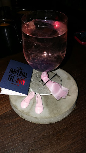 אימפריאל קוקטייל בר - הסעדה