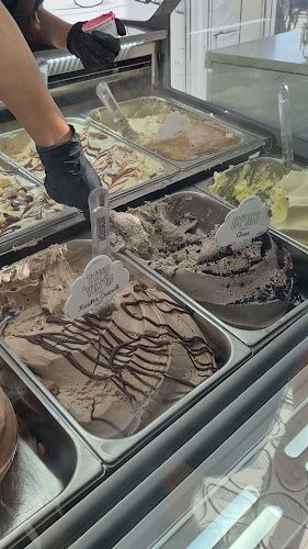 Comentarii opinii despre SKETCH