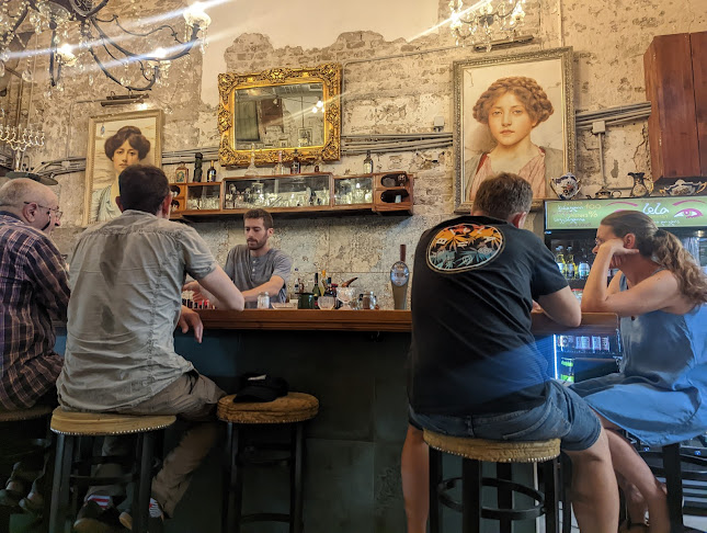 מסעדת ללה - בית מאפה ומעדניה גיאורגי אותנטי - תל אביב-יפו