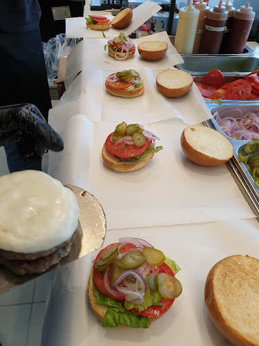 Brothers Local Burger - קרית אונו