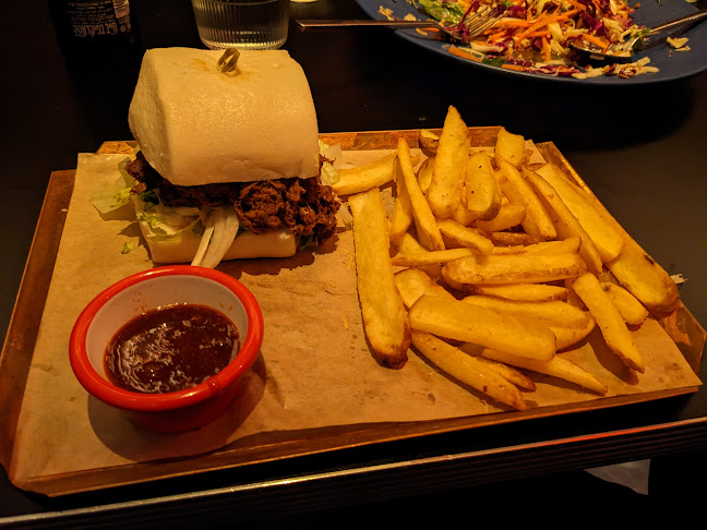 קינג קונג רעננה - הסעדה