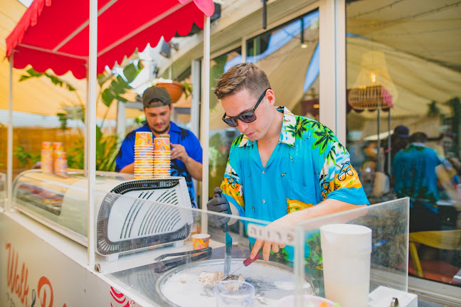 Walk&Roll גלידה תאילנדית לאירועים - הסעדה