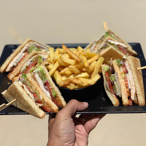 Opinii despre חוף לה מר תל-אביב | La Mer Beach Tel Aviv în תל אביב-יפו - הסעדה