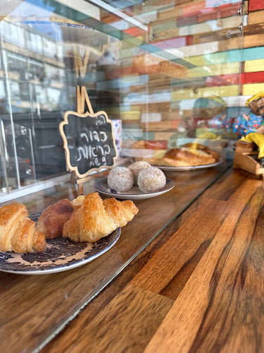 בית קפה בקטנה - הסעדה