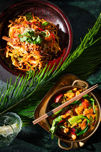 KOH THAI מטבח אסיאתי וסושי בר כשר - הסעדה