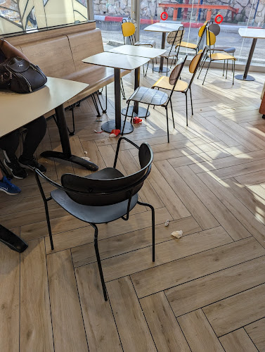 Opinii despre מקדונלד'ס - עמק סנטר în עפולה - הסעדה