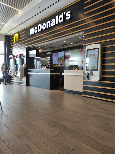 Opinii despre מקדונלד'ס - אום אל פאחם în אום אל-פחם - הסעדה