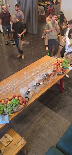 Opinii despre מעדנייה מקומית în תל אביב-יפו - הסעדה