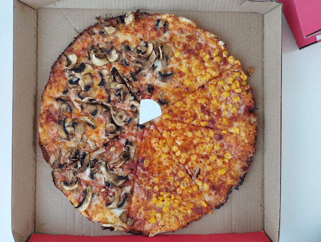 דומינו'ס פיצה פתח תקווה כפר גנים - כשר למהדרין - הסעדה