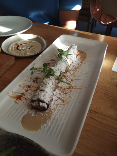 מסעדת כרמים, מושב סגולה - הסעדה