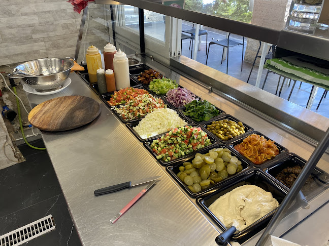 Opinii despre שלום פלאפל בית הכרם în ירושלים - הסעדה