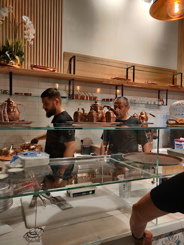 כנאפה אבו גוש - הסעדה