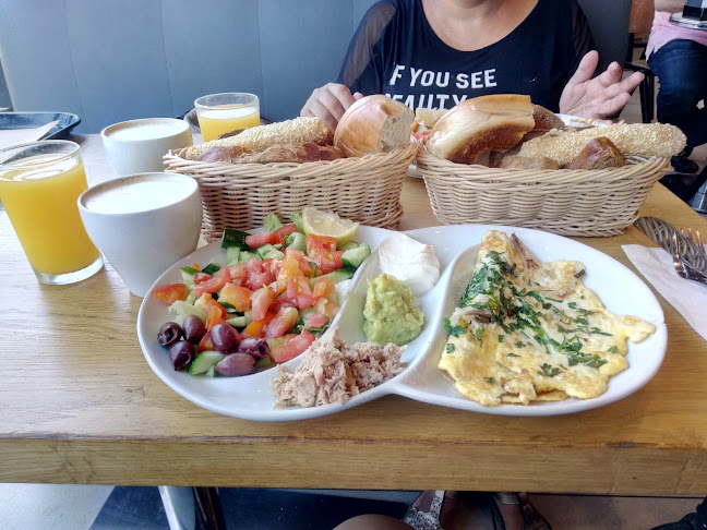 ארומה אספרסו בר Aroma Espresso Bar