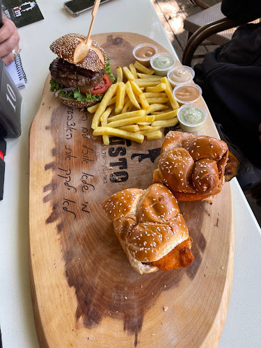 Comentarii opinii despre גוסטו בורגר