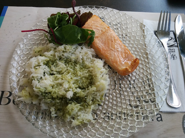 גלרי קורנר קפה - חיפה