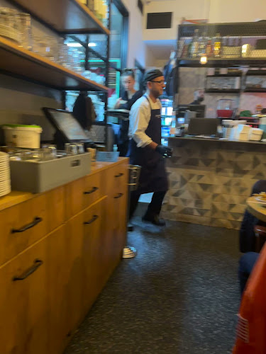 בן יהודה 170, תל אביב-יפו