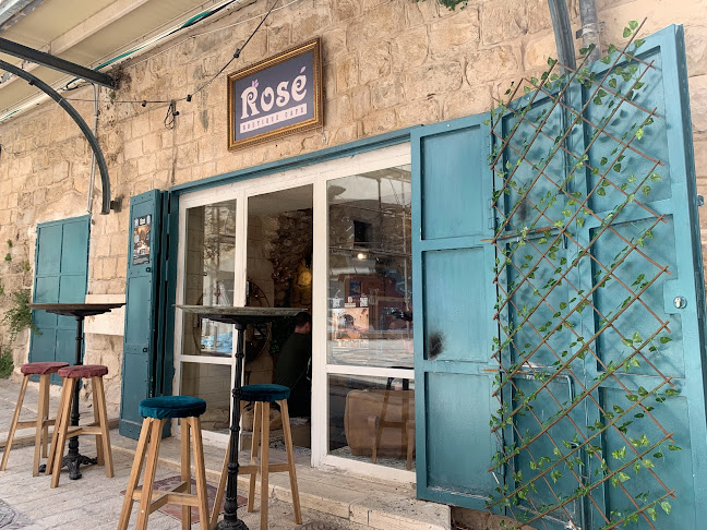 Rosé Roastery Boutique Café