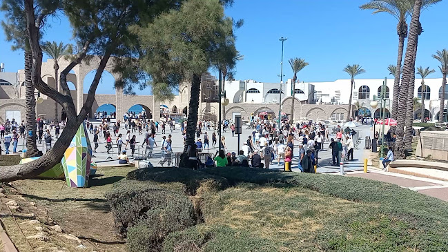 פטרה חוף הקשתות אשדוד - הסעדה