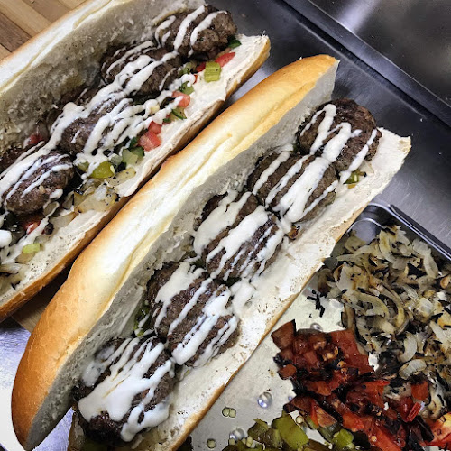 אצל נונה - בשרים על האש - זיתן