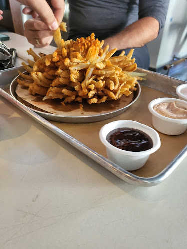 אמריקה בורגרס - תל אביב-יפו