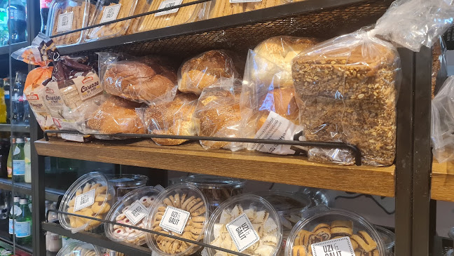 אהרון בקר 10, תל אביב-יפו