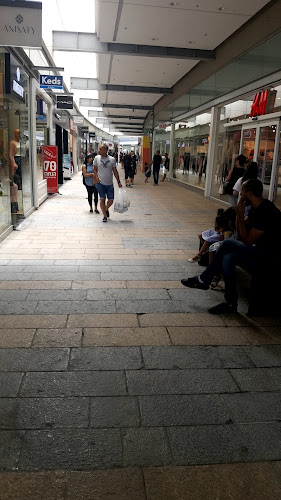 תאופיק, תופיק זיאד 53, נצרת, 16000