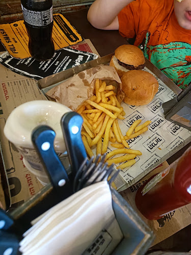 הגראז' - הסעדה