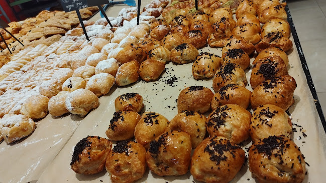 Comentarii opinii despre Nati Bakery Netanya מאפיית נתי