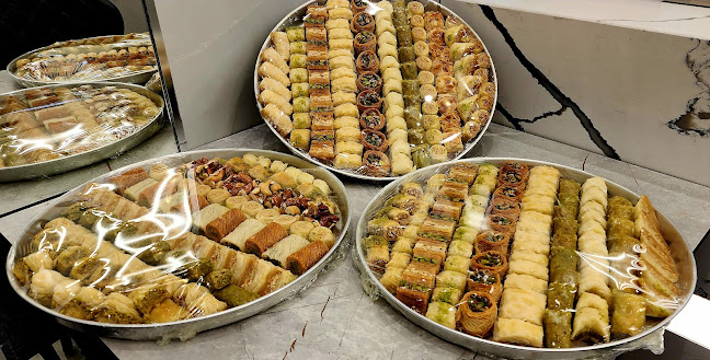 ממתקי בני אבו אלסעיד אלמוכתאר