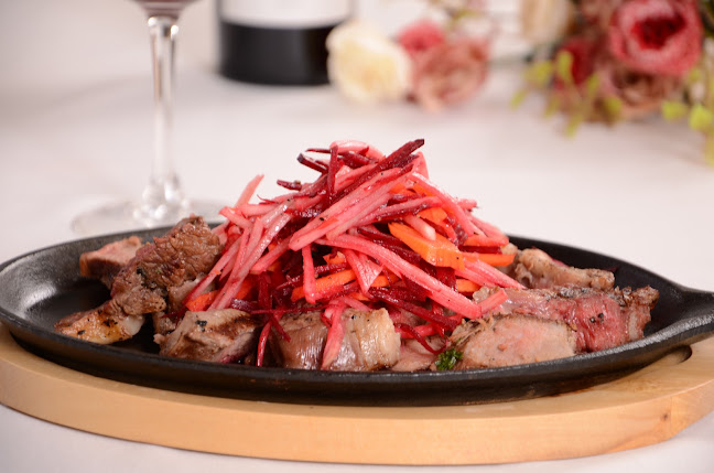 Opinii despre בית מנדי'ס צפת - ‏ Mandis Safed în צפת - הסעדה