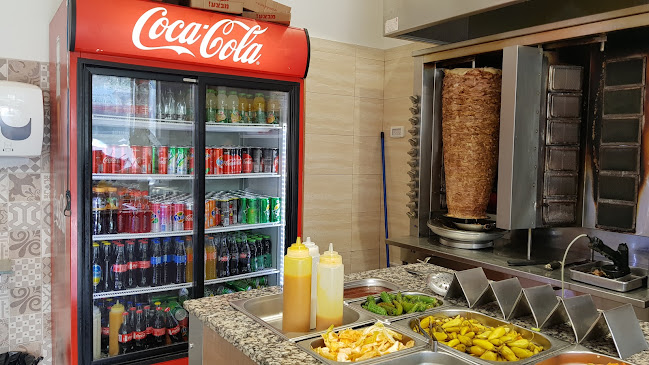 Opinii despre שווארמה אחים סמארה în טירה - הסעדה