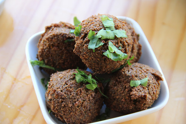 חומוס אליהו מודיעין - הסעדה