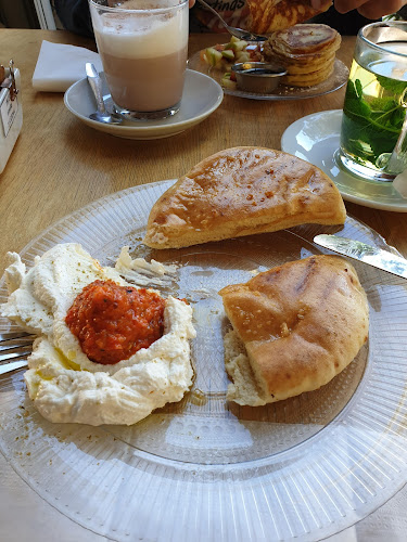 Comentarii opinii despre עמליה תל אביב Amalia TLV