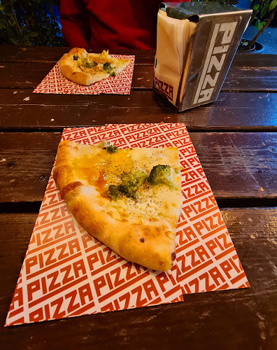 אורי צבי גרינברג 25, תל אביב-יפו