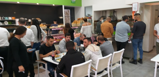 אבשלום גיסין 78, פתח תקווה