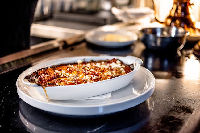 Donna La Cucina Italiana